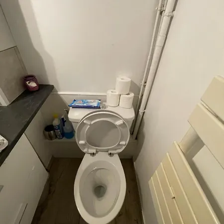 Centre Apartment *